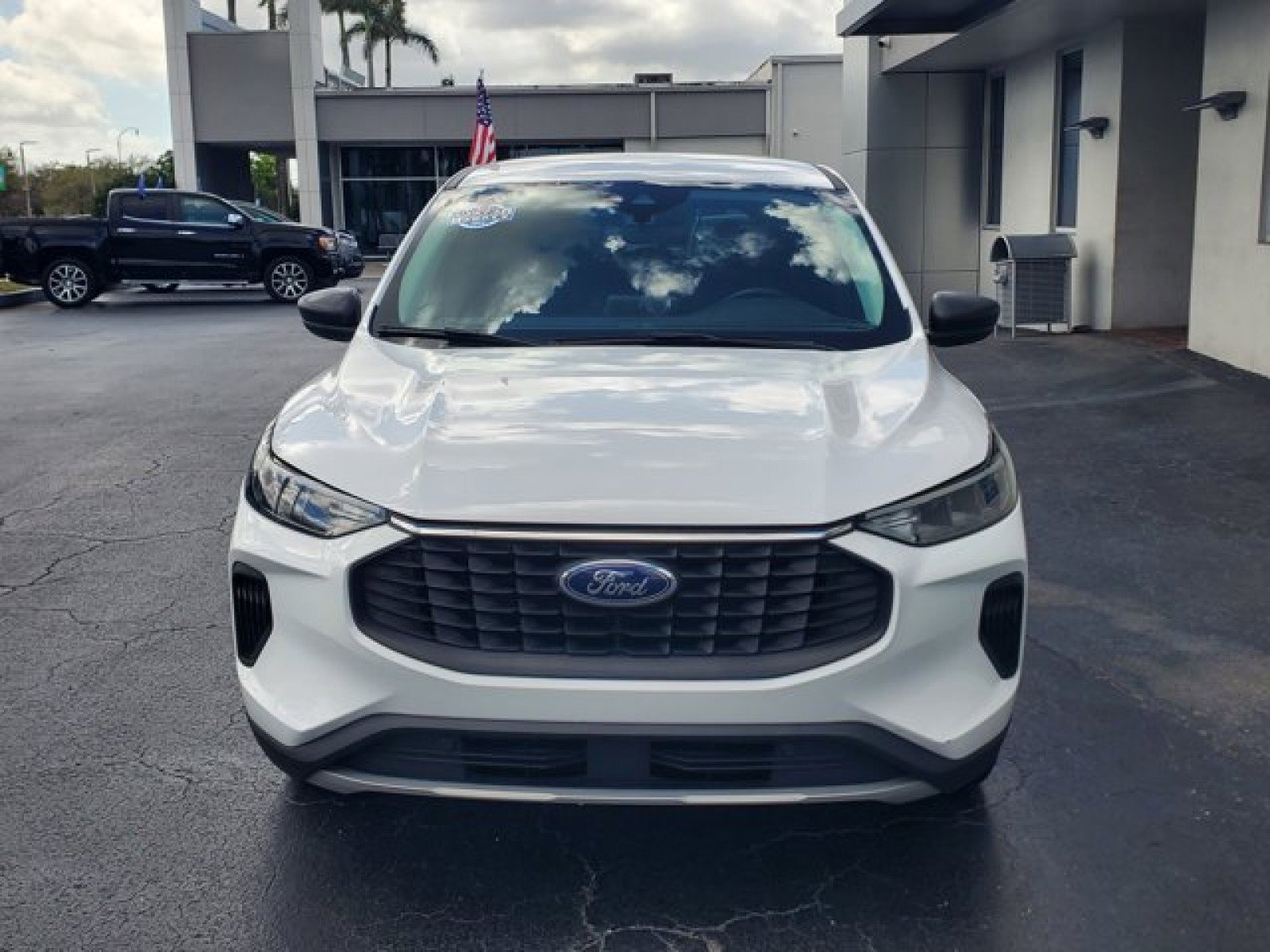 Used 2024 Ford Escape Active video 2