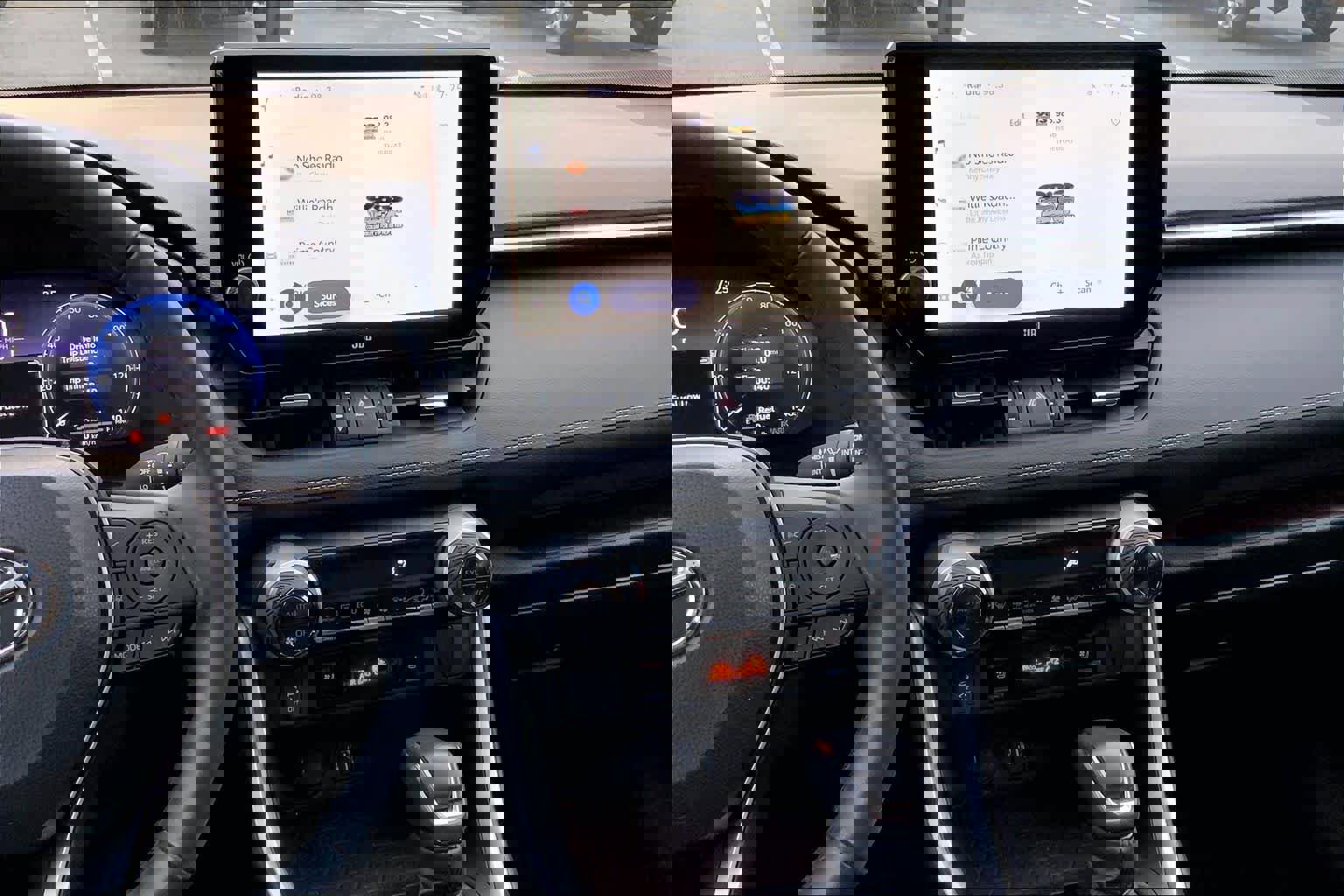 Used 2023 Toyota RAV4 Limited image 7