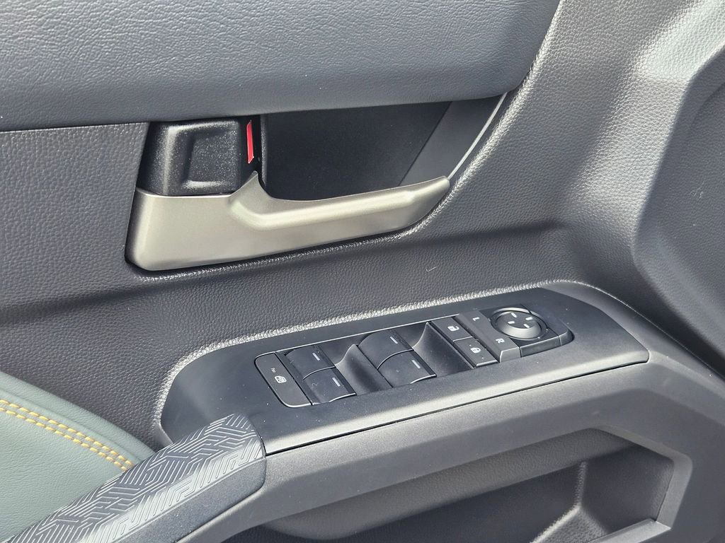 Used 2024 Toyota Tacoma Trailhunter image 11