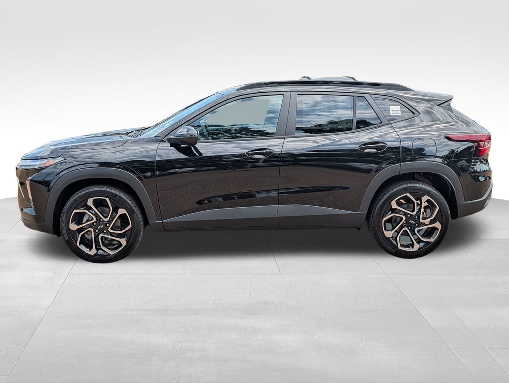 New 2026 Chevrolet Trax RS w/ Driver Confidence Package FWD image 3