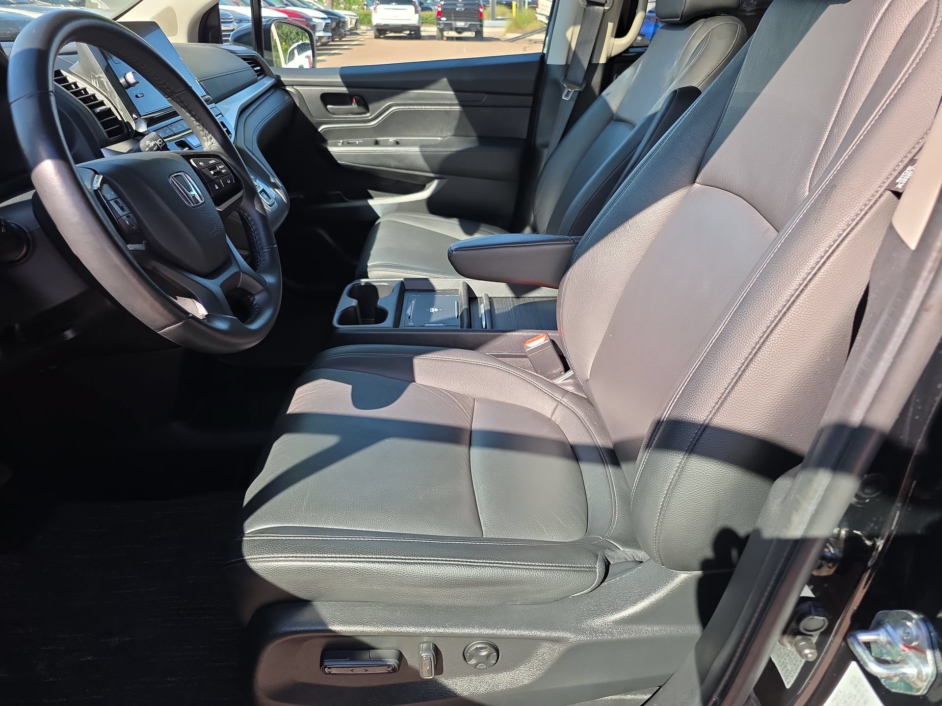 Used 2025 Honda Odyssey EX-L image 20