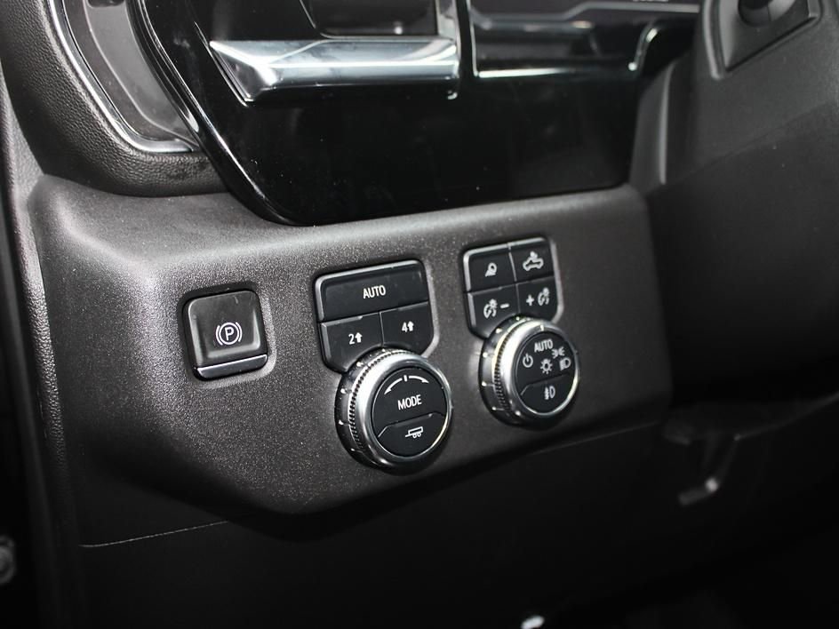 Used 2024 GMC Sierra 1500 Elevation w/ Elevation Premium Package image 35