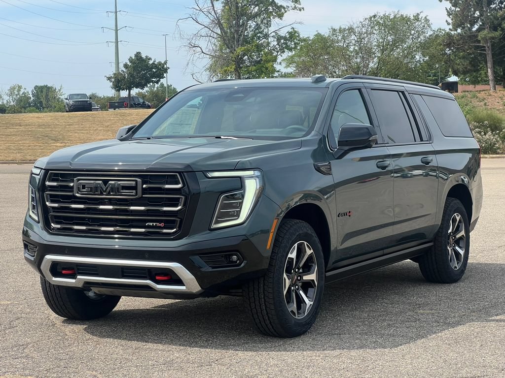 New 2026 GMC Yukon XL AT4 Ultimate w/ LPO, Illumination Package AWD/4WD image 57