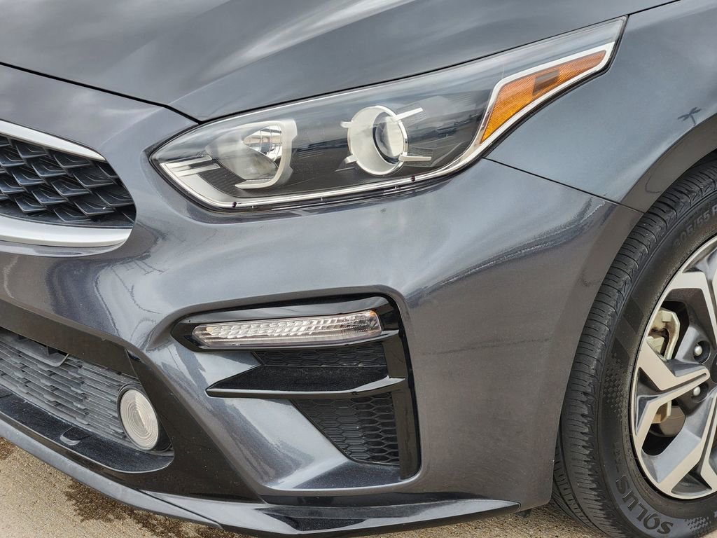 Certified 2021 Kia Forte LXS image 15