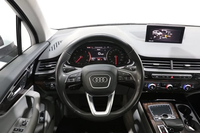 Used 2018 Audi Q7 3.0T Premium Plus w/ Premium Plus Package AWD/4WD image 14