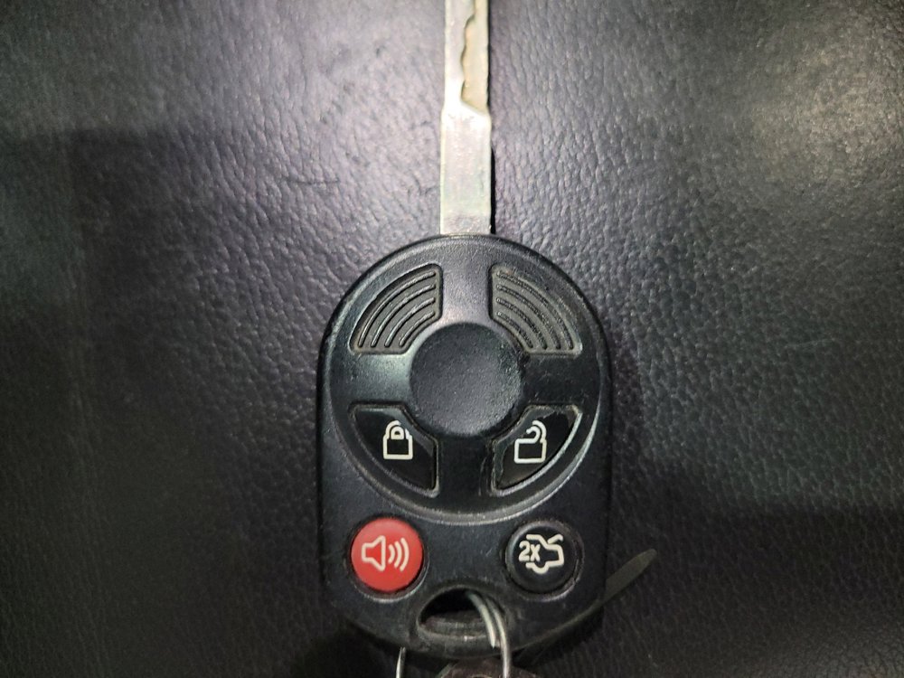 Used 2018 Ford Escape SEL AWD/4WD image 32
