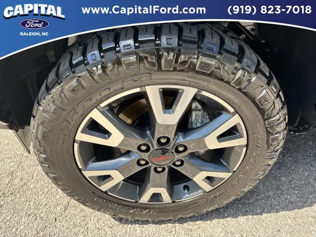 Used 2025 Toyota 4Runner TRD Sport AWD/4WD image 13