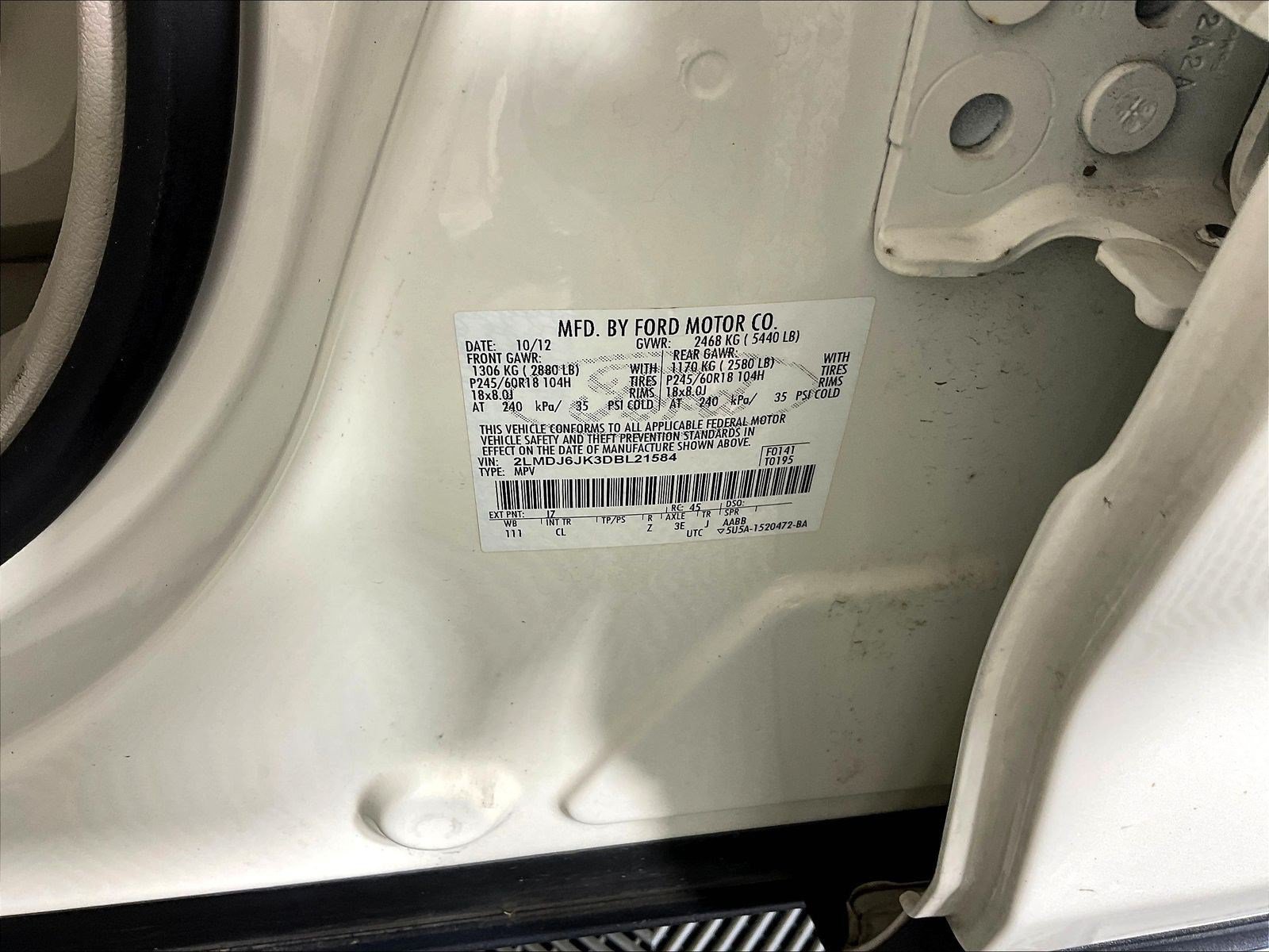 Used 2013 Lincoln MKX FWD image 19