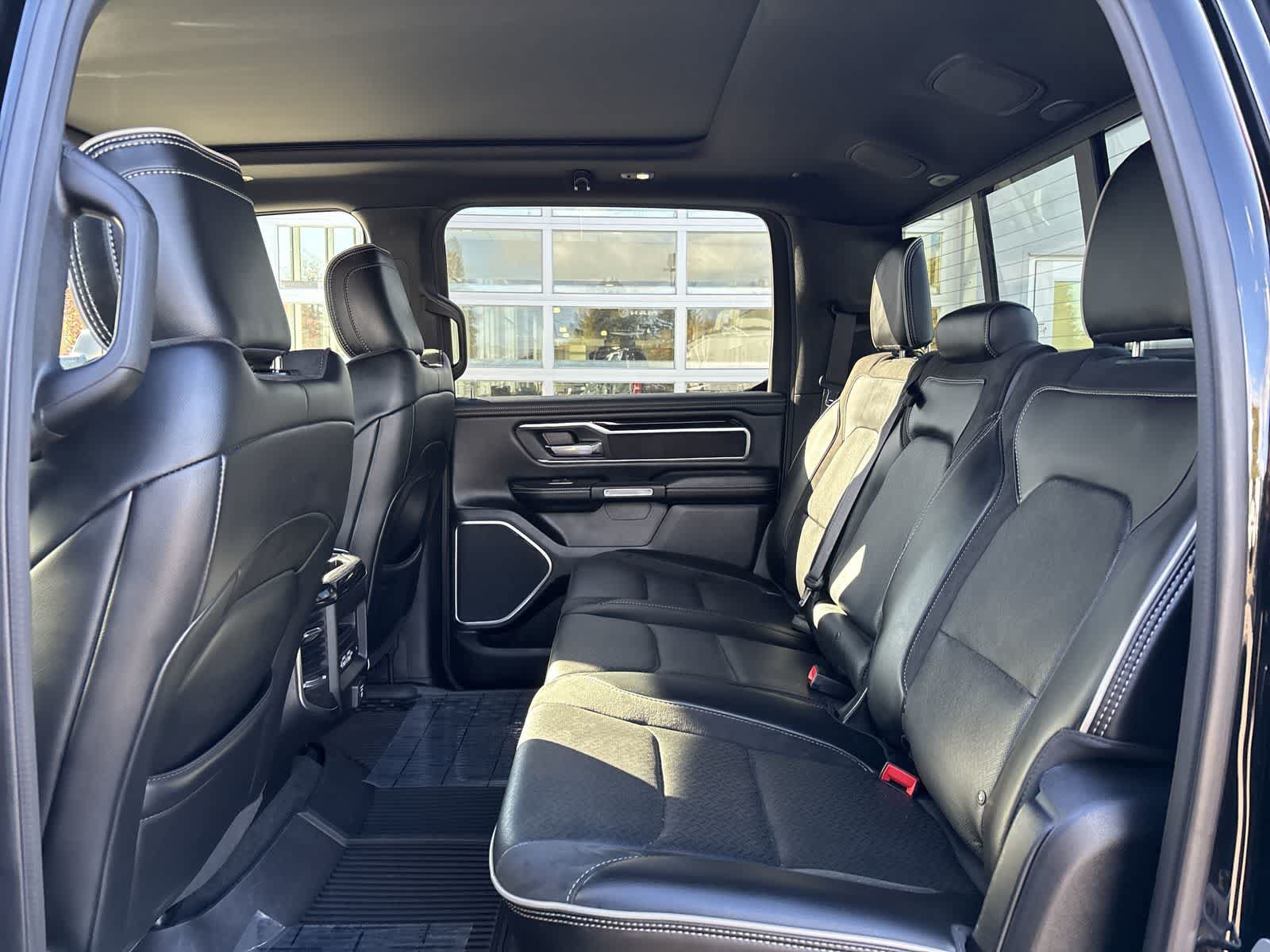 Certified 2019 RAM 1500 Laramie AWD/4WD image 7