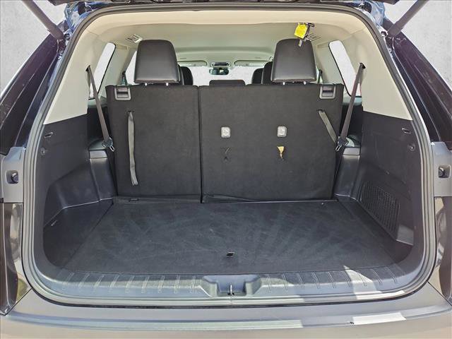 Used 2025 Toyota Grand Highlander FWD image 6