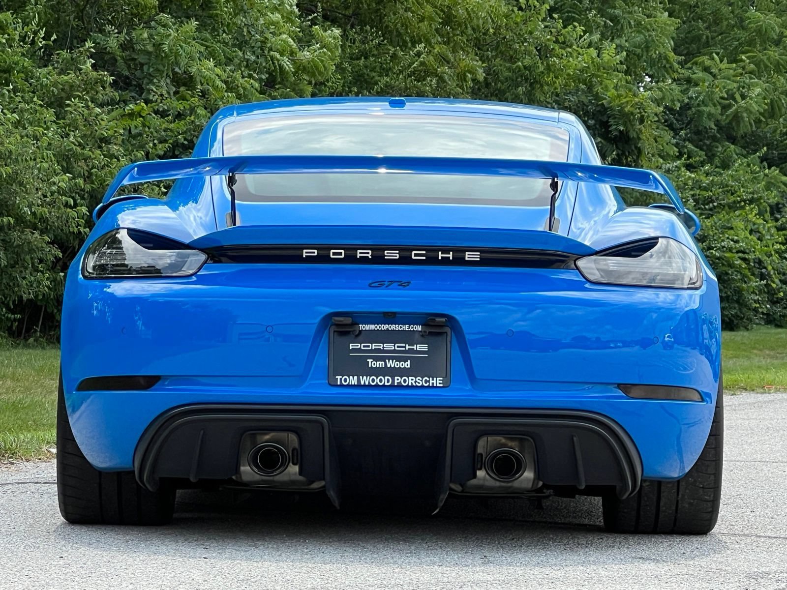 Certified 2023 Porsche 718 Cayman GT4 RWD image 8