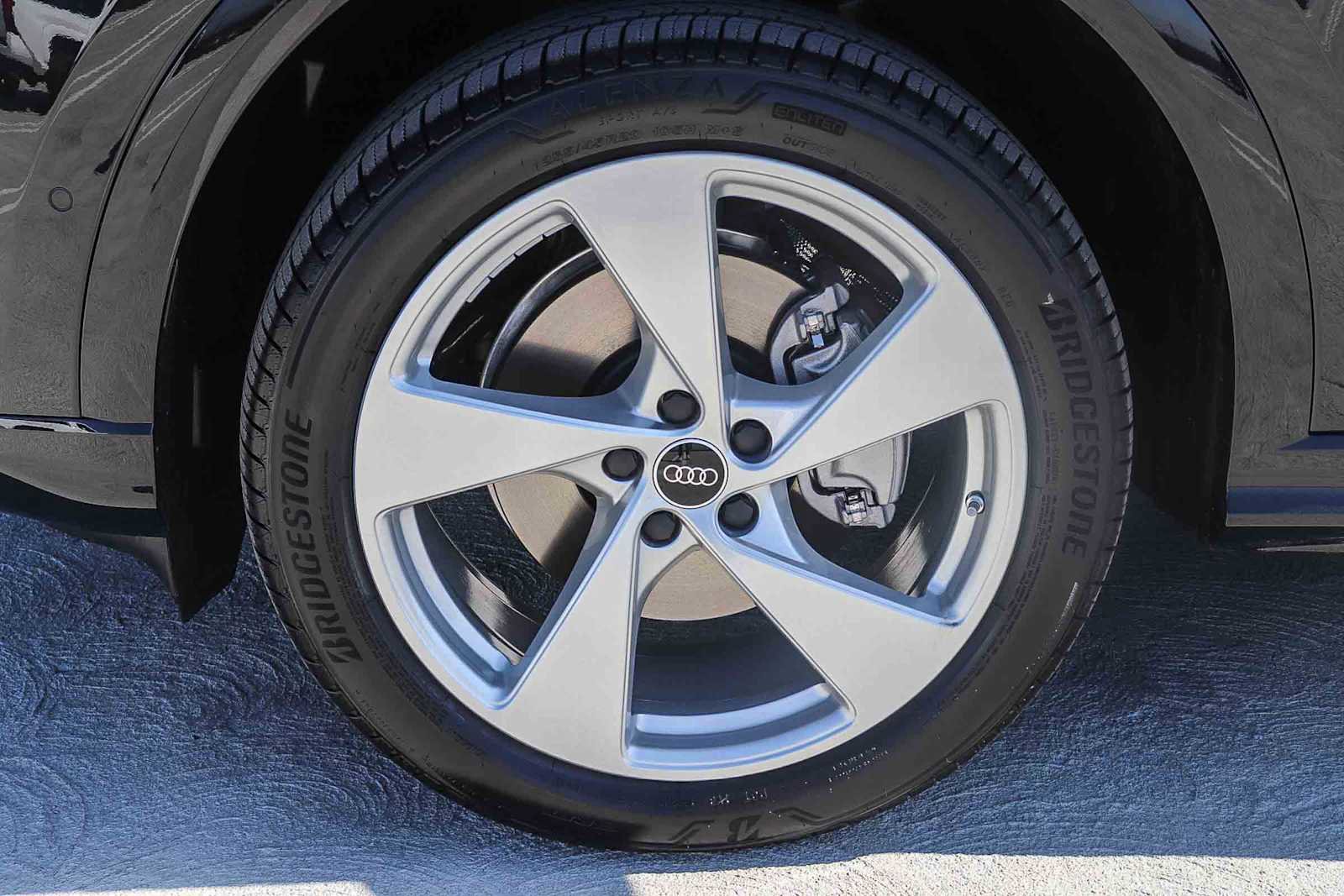 New 2025 Audi Q5 Premium Plus image 11