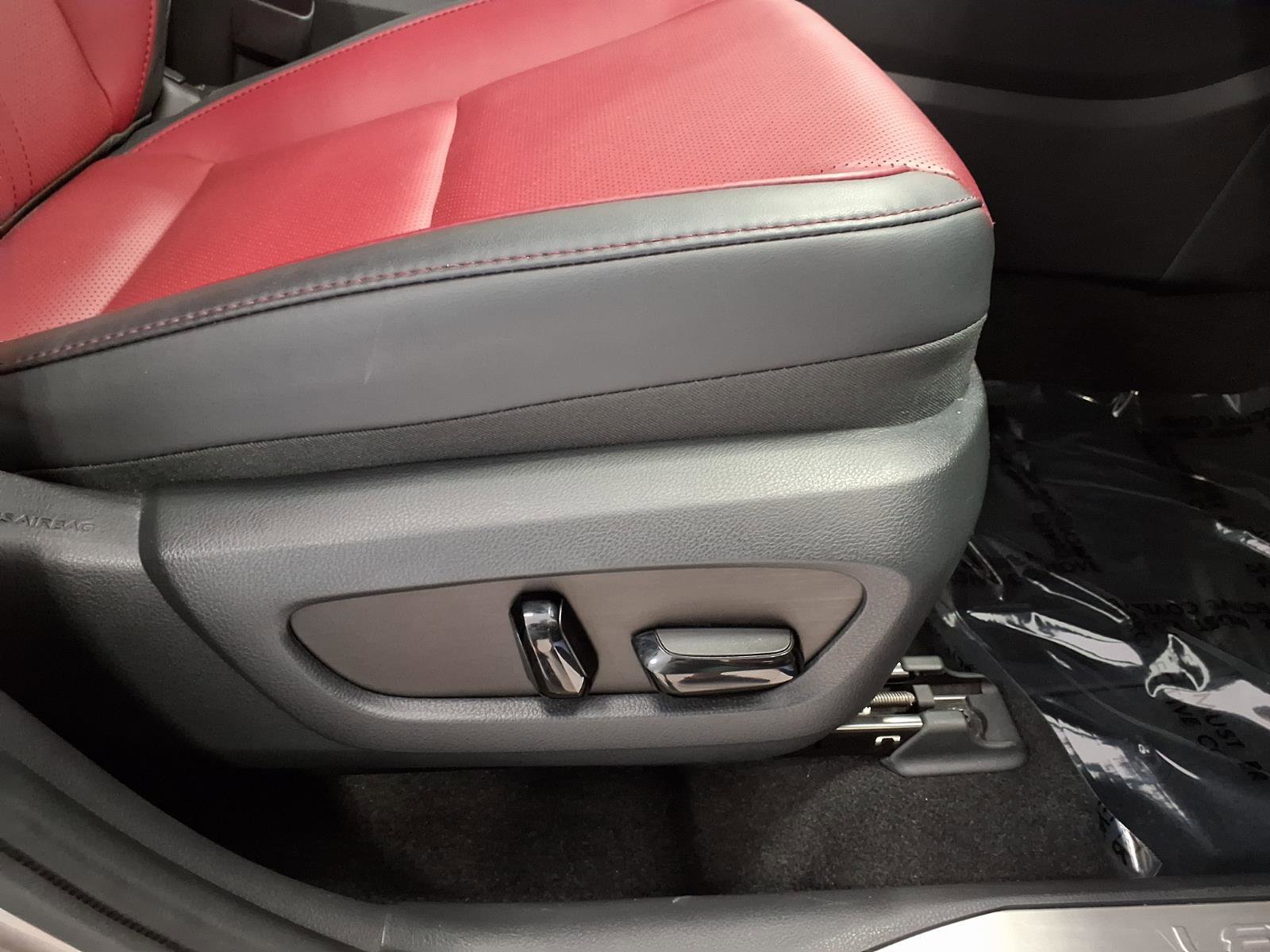 Used 2023 Lexus NX 250 FWD w/ Towing Package (2000 Lbs) image 11