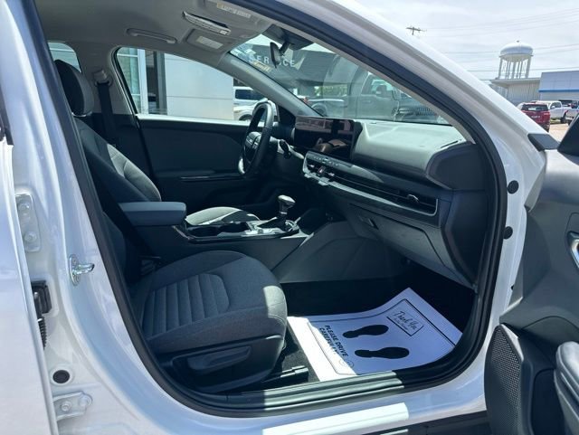Used 2025 Kia K4 EX FWD image 6
