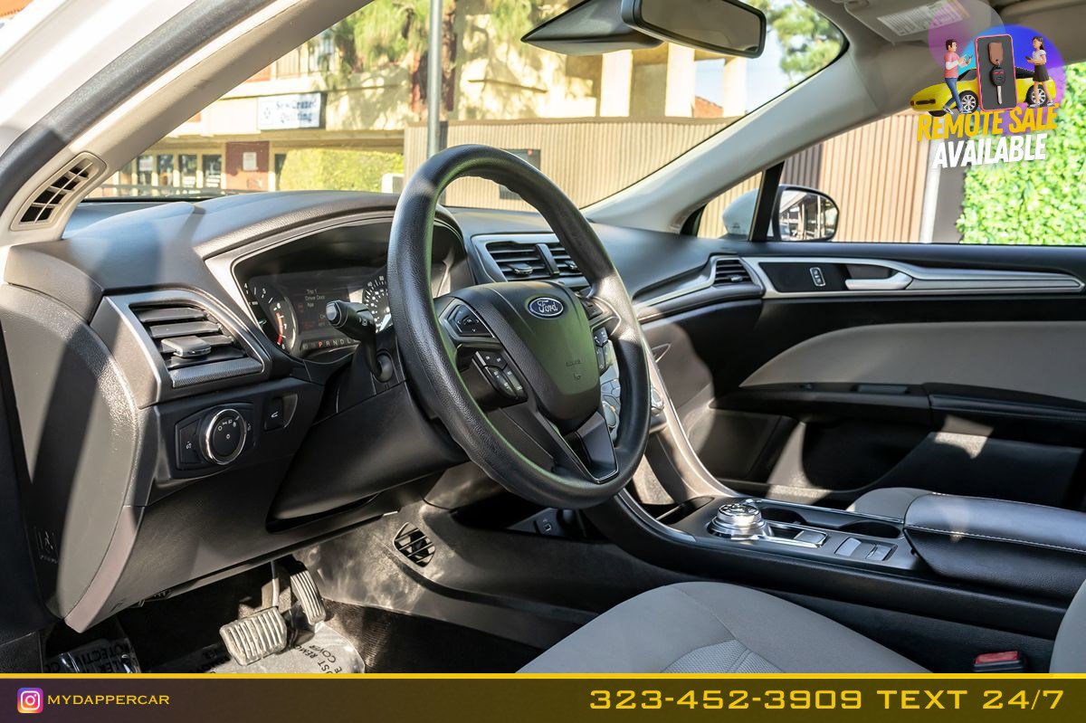 Used 2020 Ford Fusion S image 10