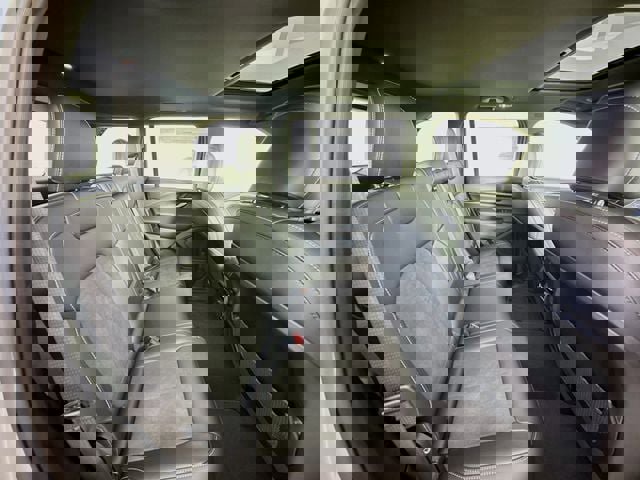 New 2025 Jeep Grand Cherokee Altitude image 28