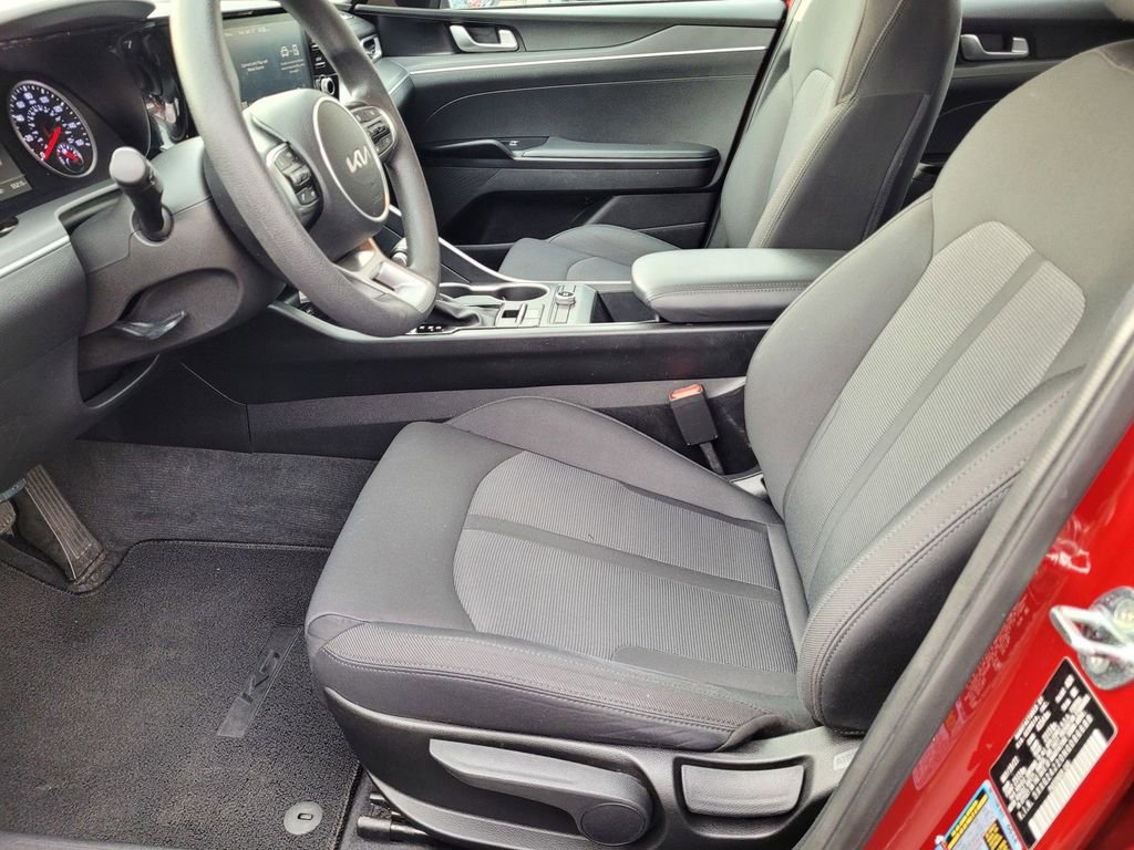 Used 2022 Kia K5 LX image 23