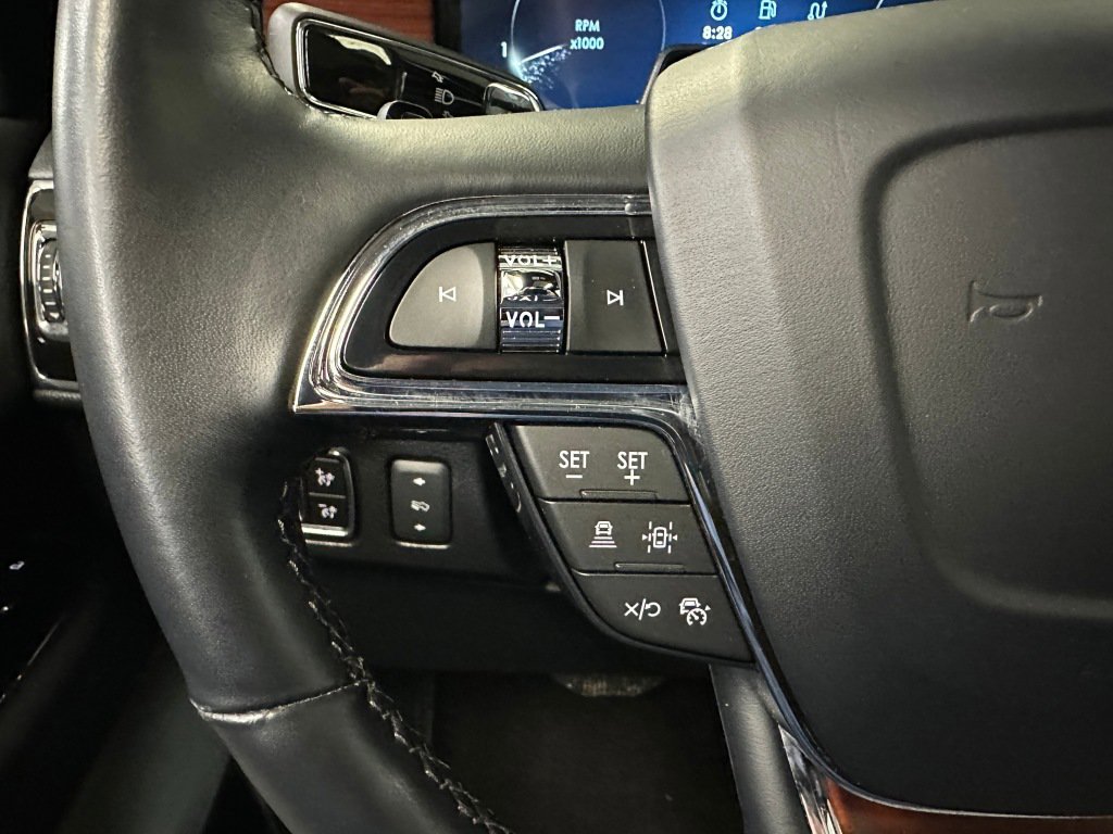 Used 2023 Lincoln Navigator Reserve image 8