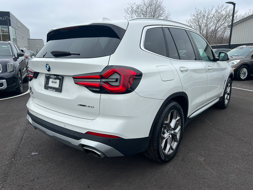 Used 2022 BMW X3 xDrive30i w/ Premium Package 2 image 8