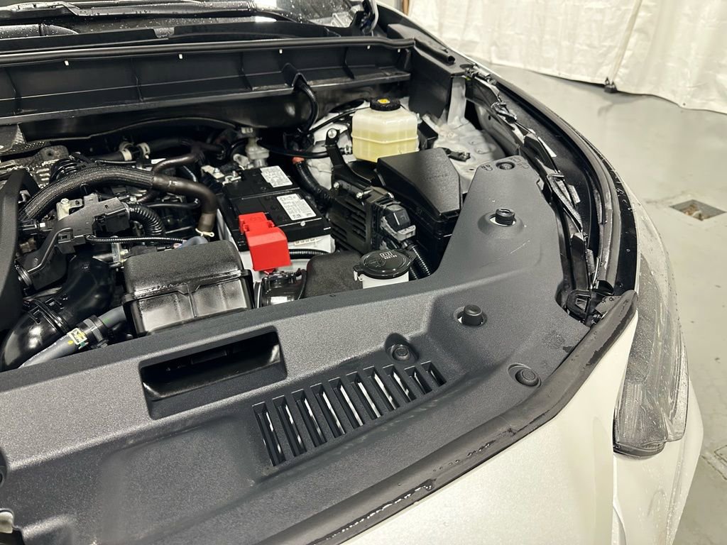 Used 2025 Toyota Highlander XLE image 70