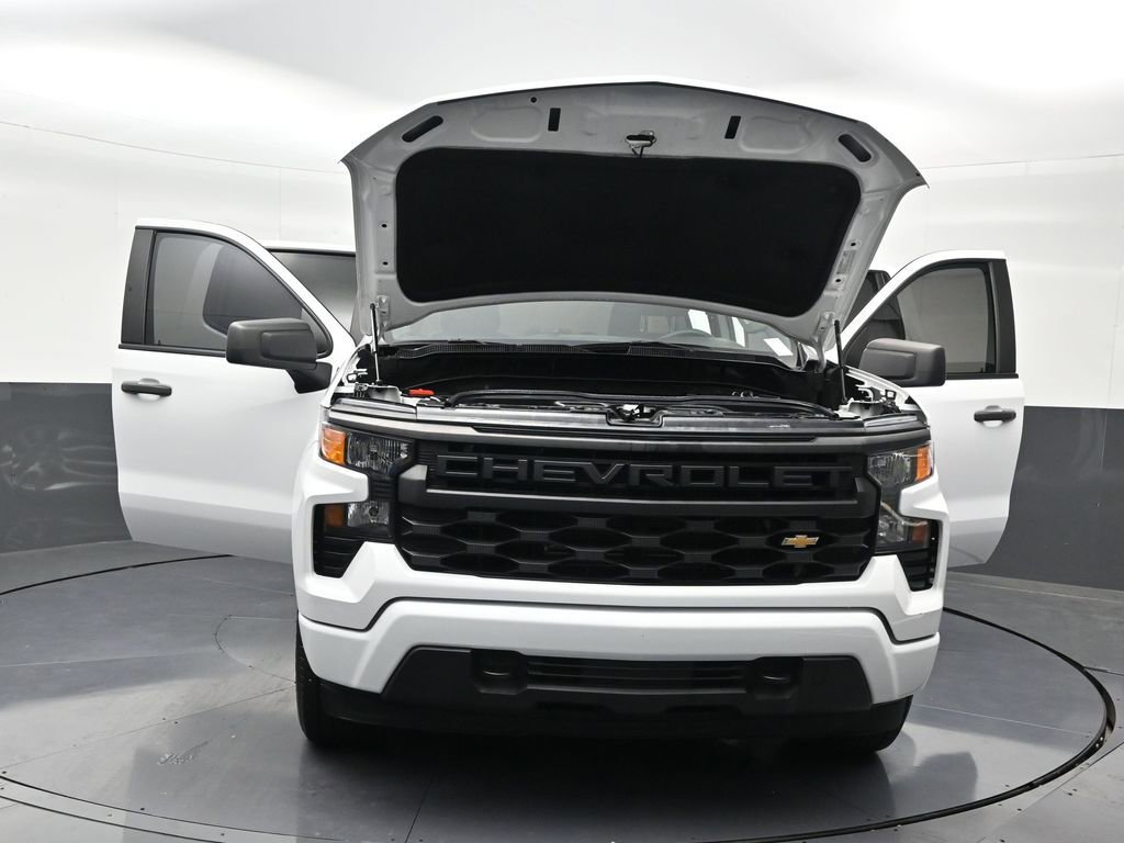 Used 2024 Chevrolet Silverado 1500 Custom image 37