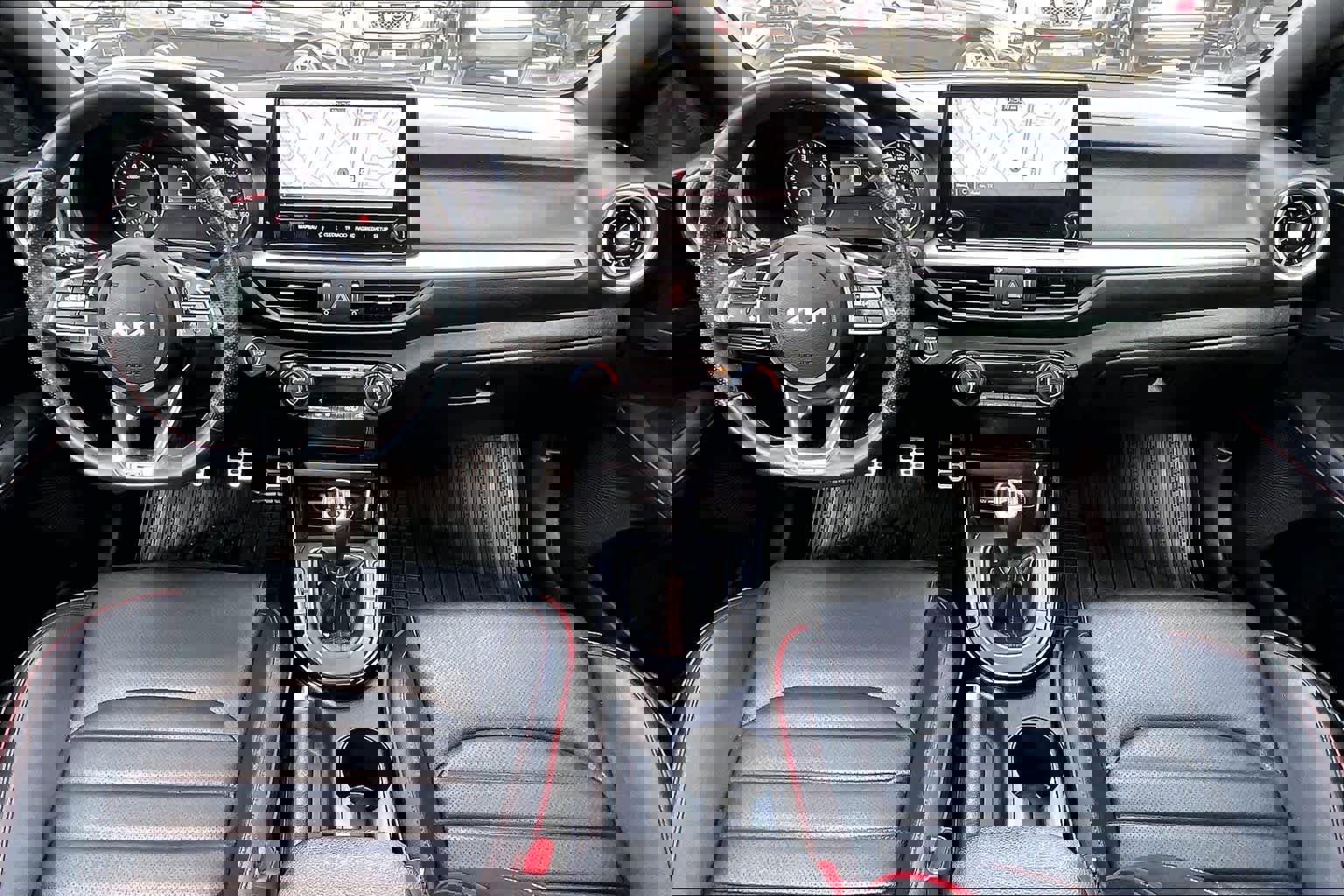 Used 2023 Kia Forte GT image 16