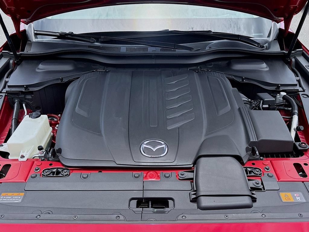 Certified 2024 MAZDA CX-90 3.3 Turbo w/ Preferred Plus AWD/4WD image 32