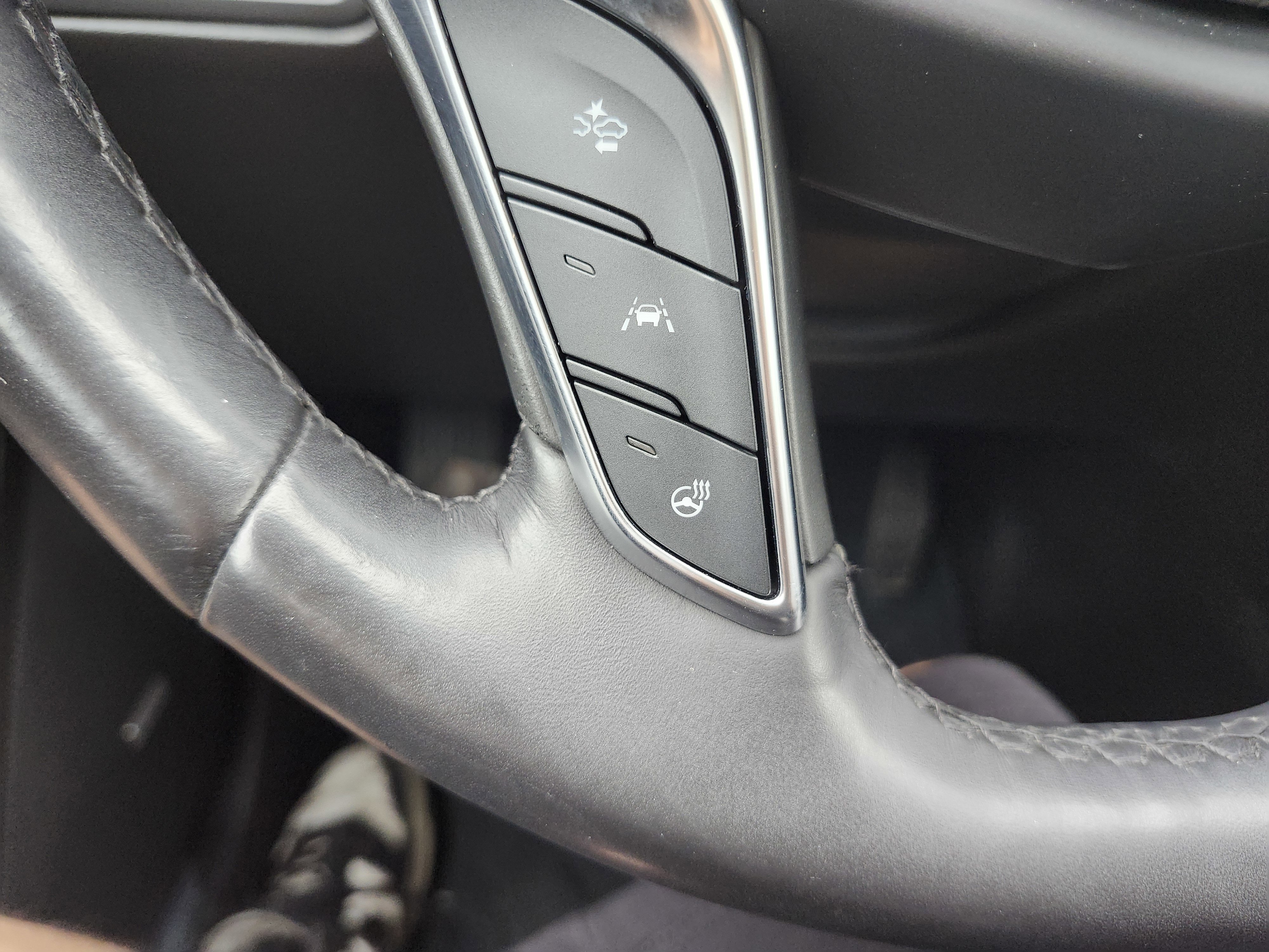 Used 2018 Cadillac XT5 Premium Luxury AWD/4WD image 11