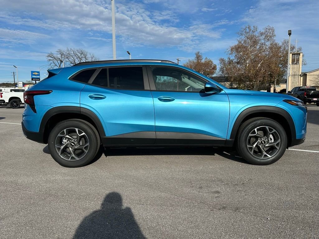 New 2026 Chevrolet Trax LT image 8