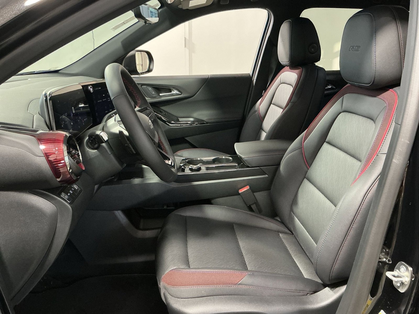 New 2026 Chevrolet Equinox RS w/ Safety and Technology Package image 21