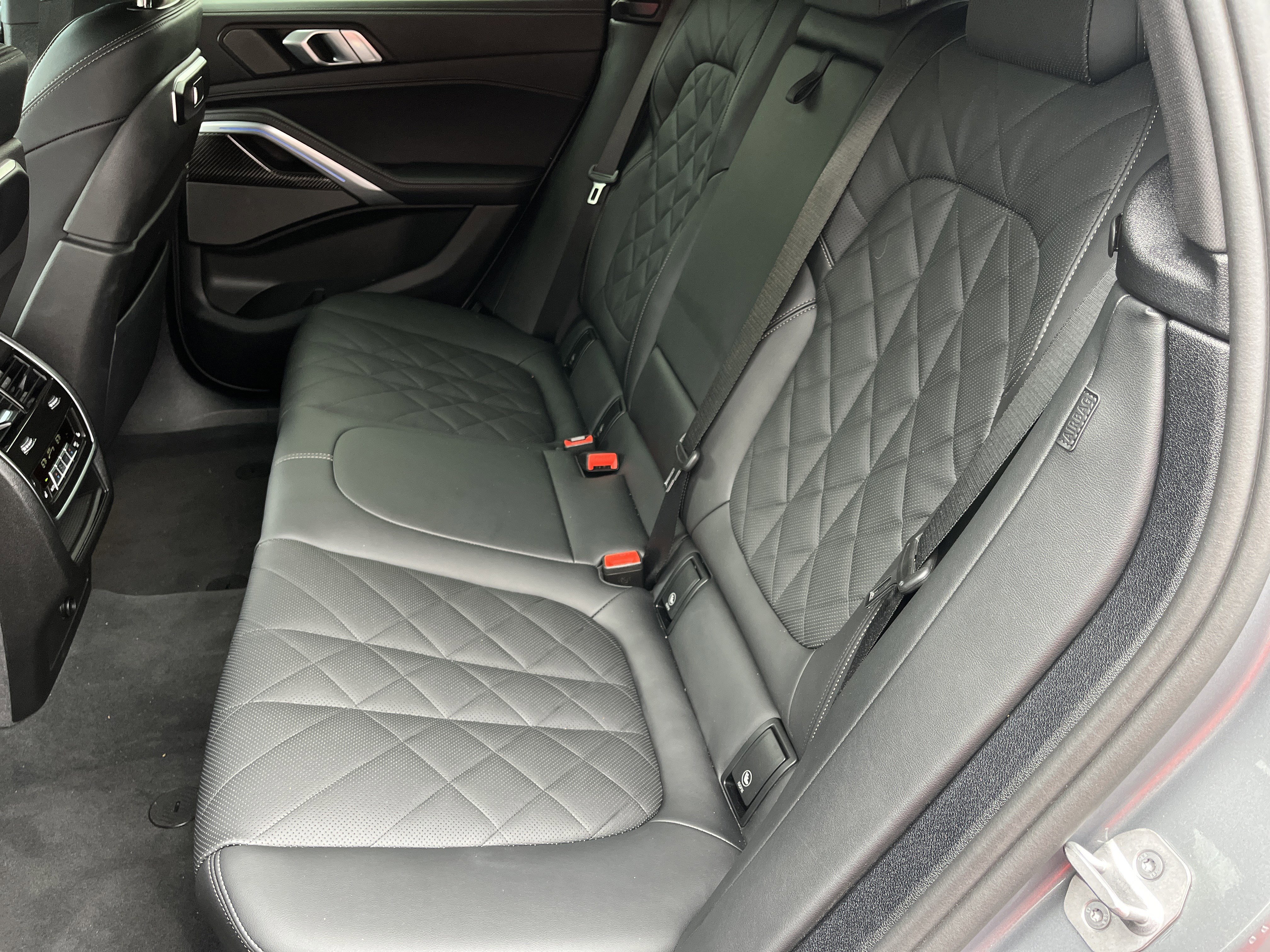 Certified 2026 BMW X6 M60i AWD/4WD image 26