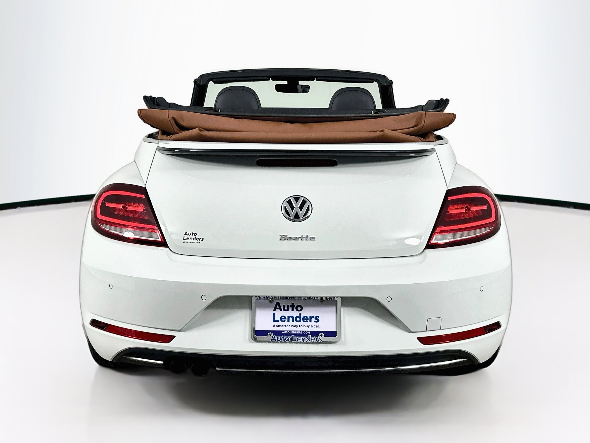 Used 2019 Volkswagen Beetle 2.0T S FWD image 6
