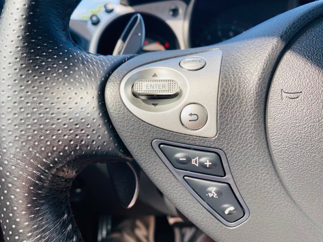 Used 2018 Nissan 370Z Touring Sport RWD image 28