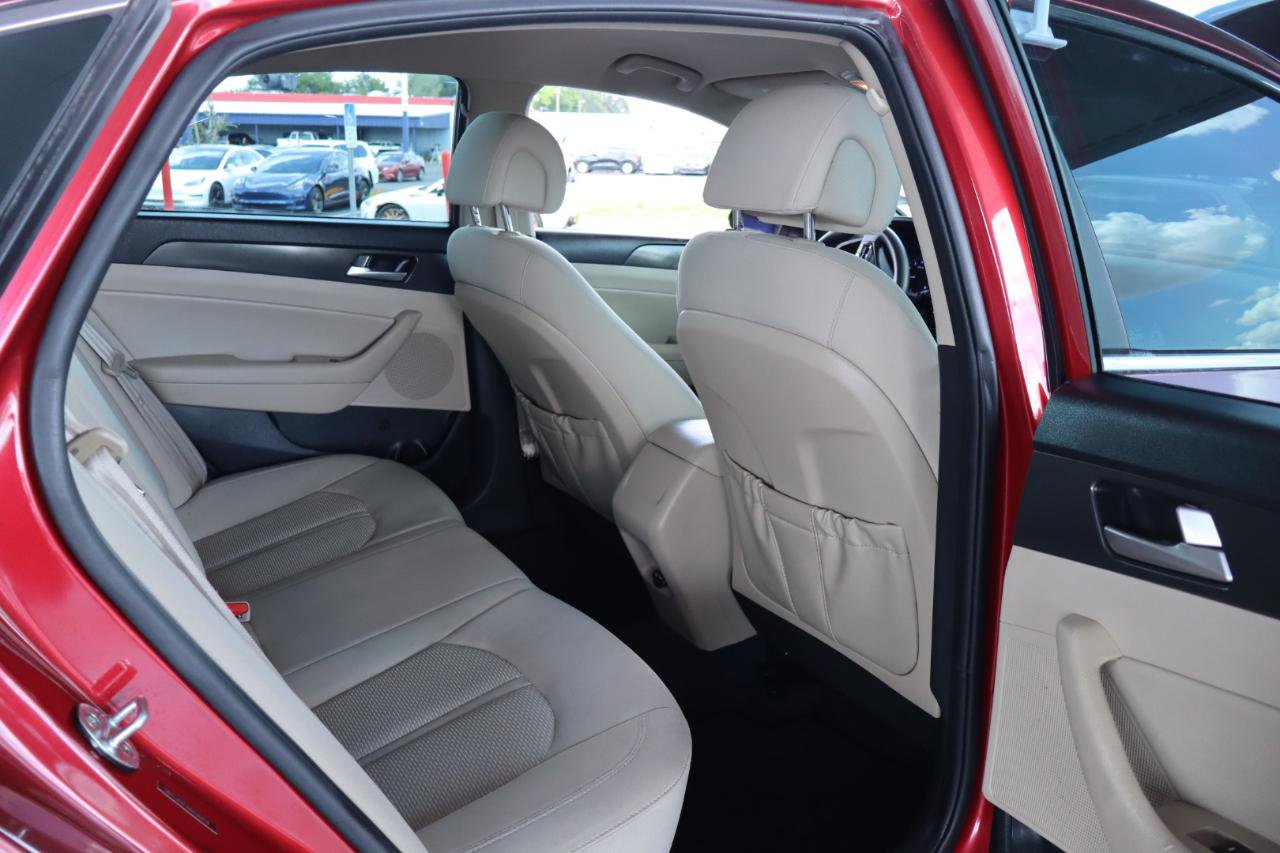 Used 2017 Hyundai Sonata Sport image 32
