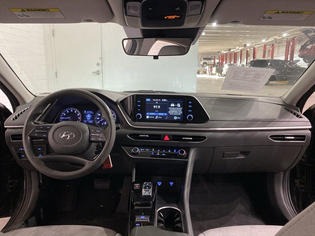 Used 2021 Hyundai Sonata SE image 11