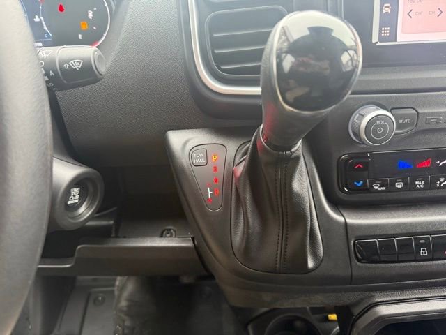 New 2026 RAM ProMaster 1500 w/ Quick Order Package 22G SLT image 10