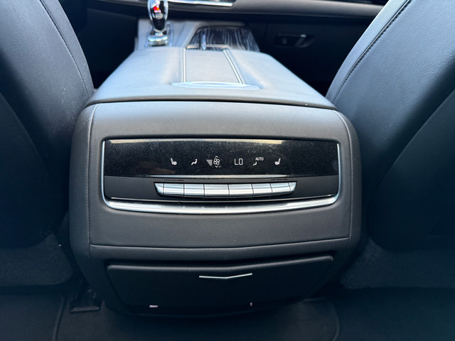 Used 2021 Cadillac Escalade ESV Sport w/ Driver Assist Tech Package AWD/4WD image 29