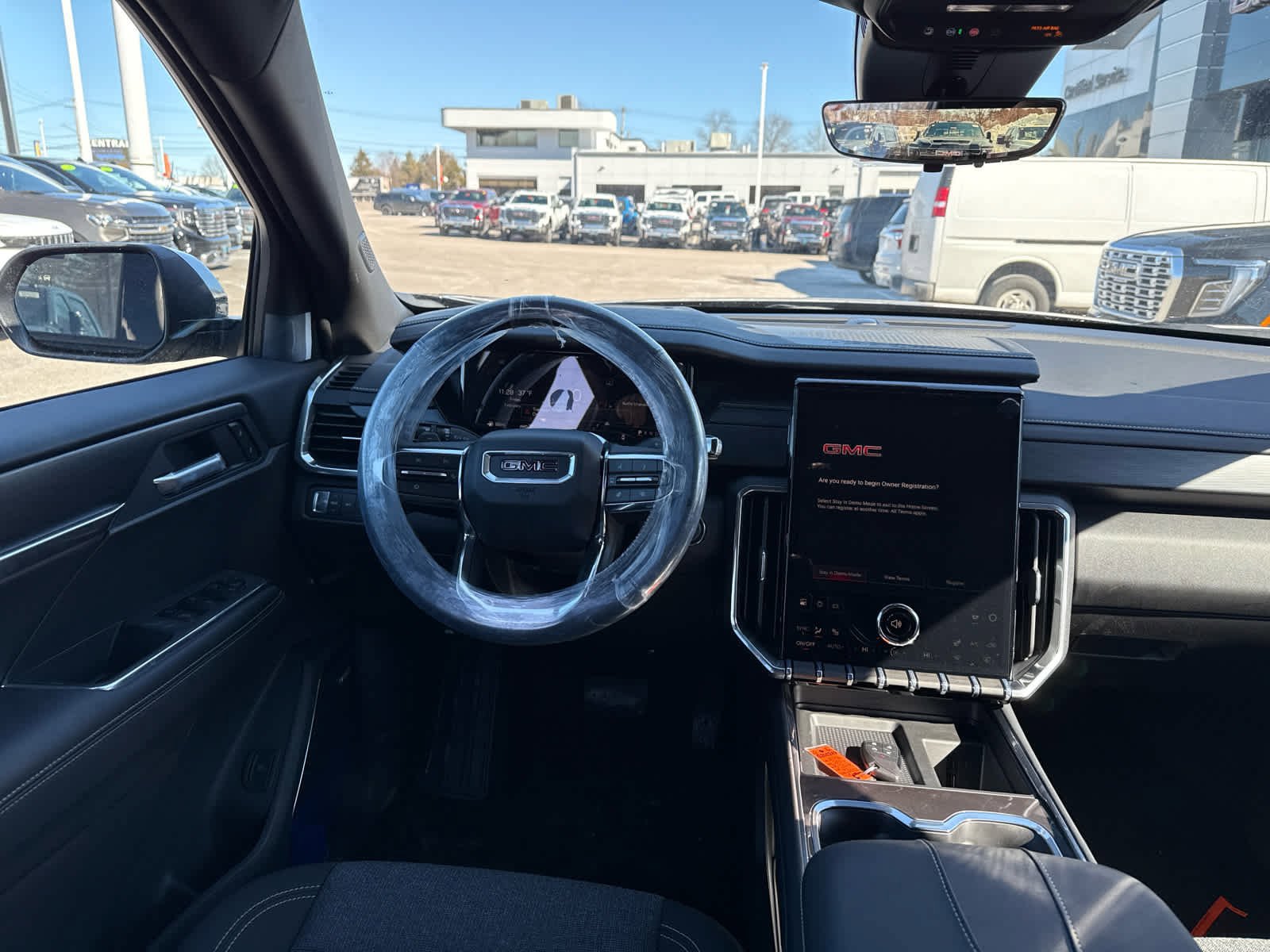 New 2026 GMC Acadia Elevation image 14
