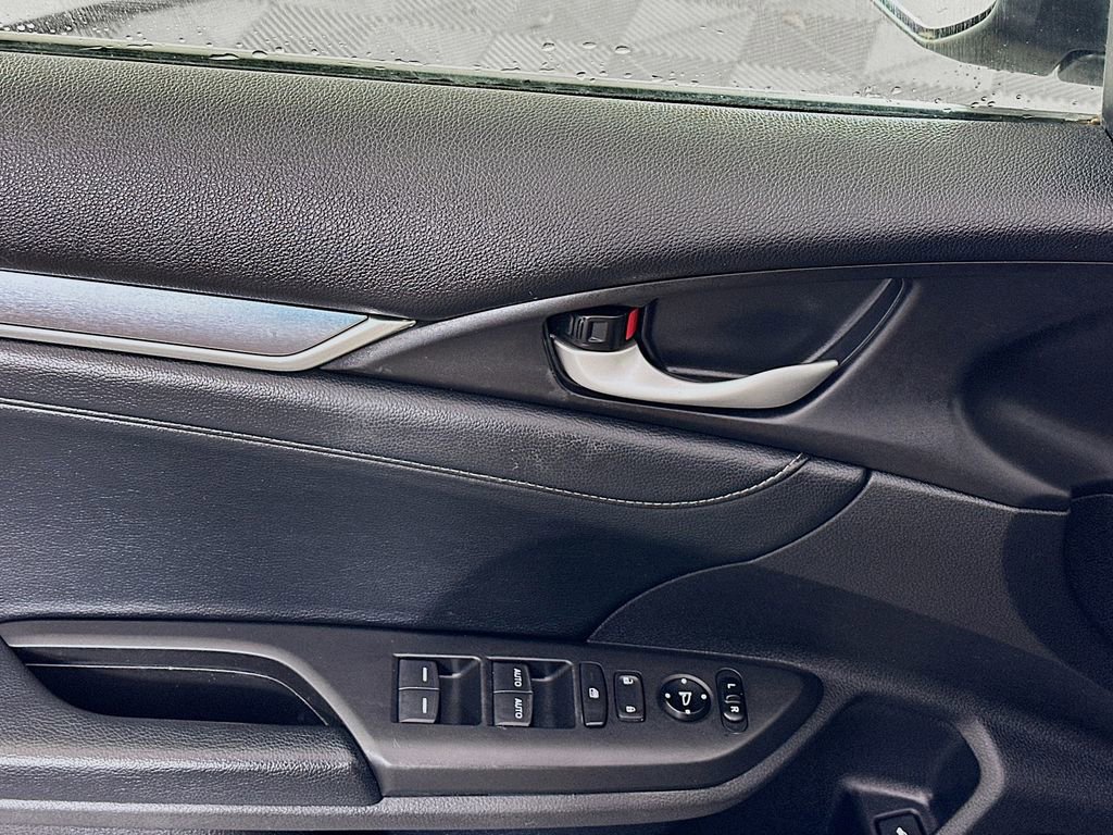 Used 2018 Honda Civic EX-L image 17