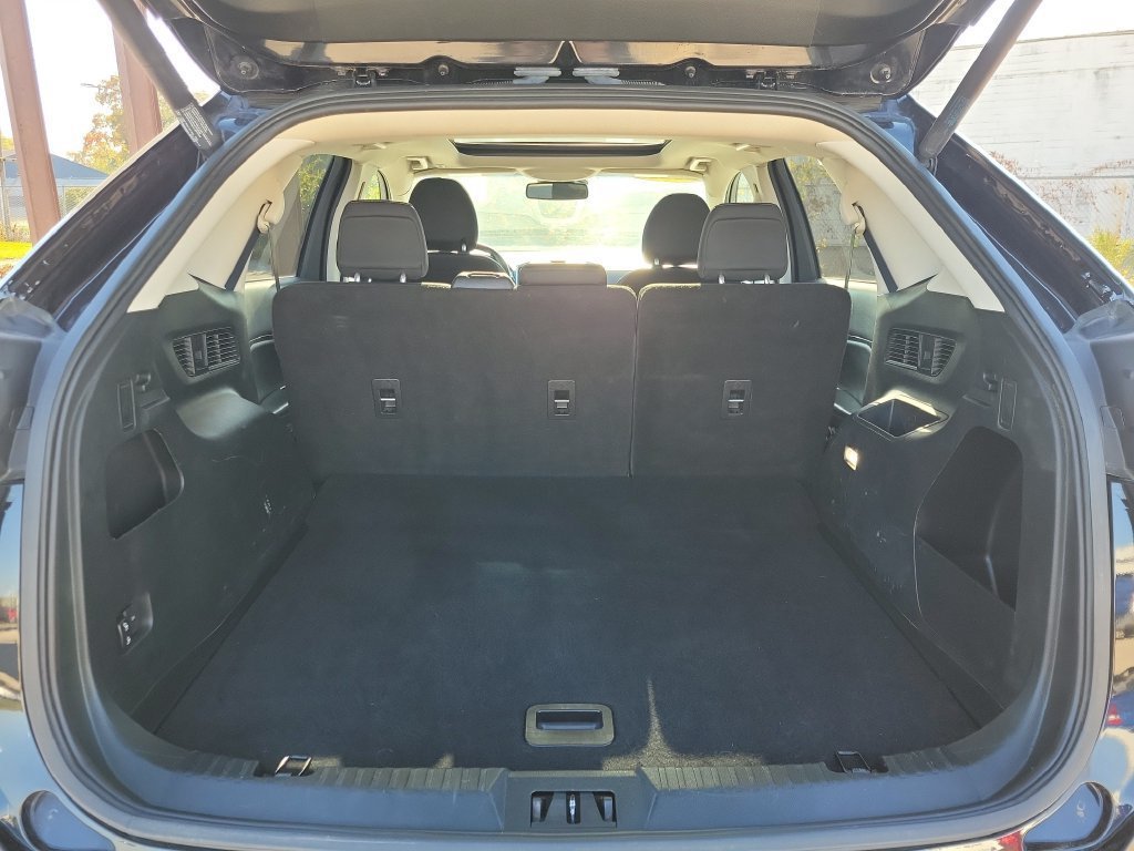 Used 2019 Ford Edge SEL AWD/4WD image 7