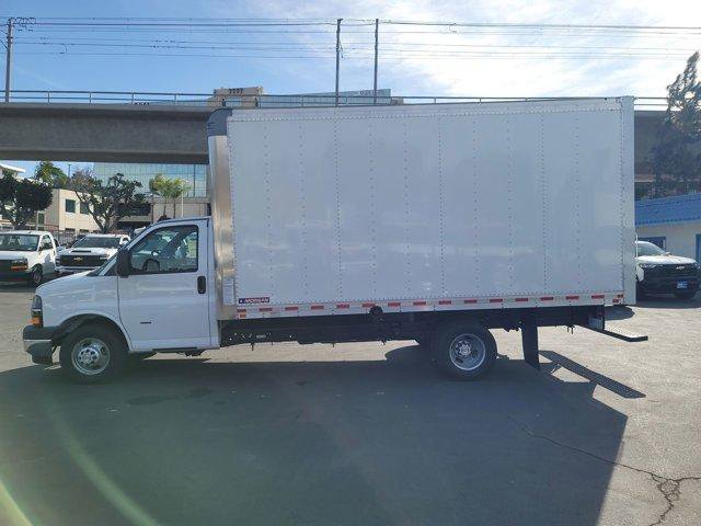 New 2024 Chevrolet Express 3500 w/ Power Convenience Package RWD image 5