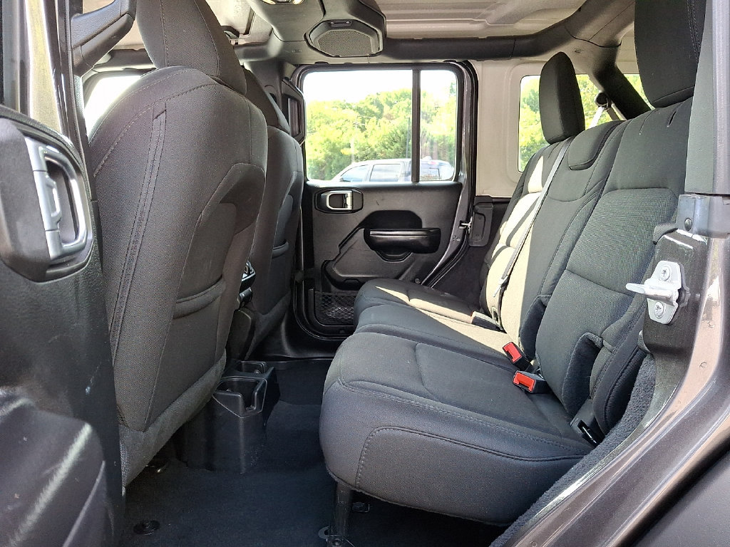Certified 2019 Jeep Wrangler Unlimited Sport S AWD/4WD image 10