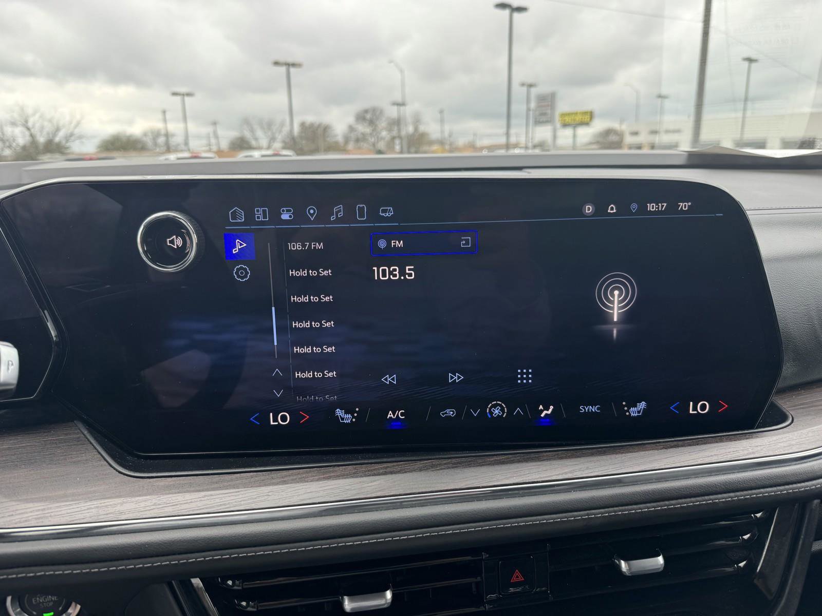 Used 2025 Chevrolet Tahoe LT image 11