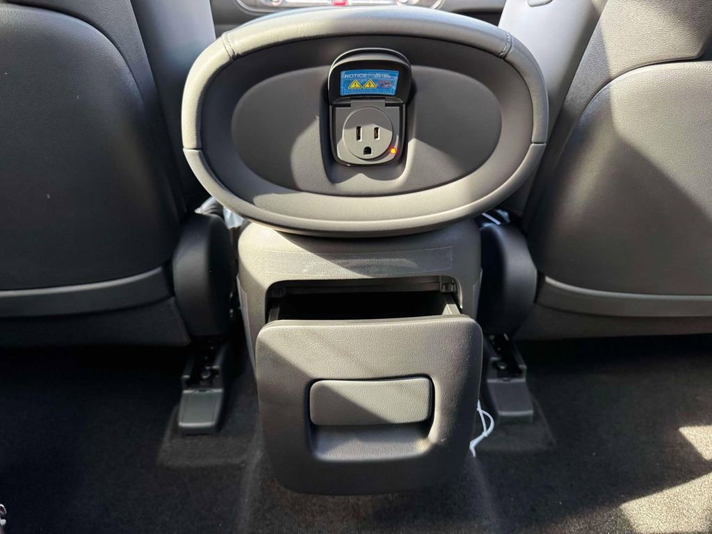 New 2026 Hyundai Palisade Calligraphy AWD/4WD image 12