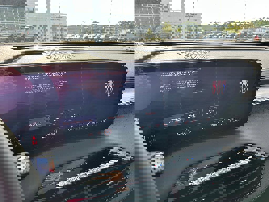 New 2026 Buick Enclave Avenir w/ Super Cruise Package image 9