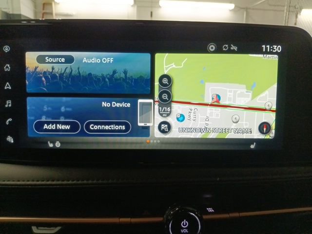 Used 2024 Nissan Ariya AWD image 19