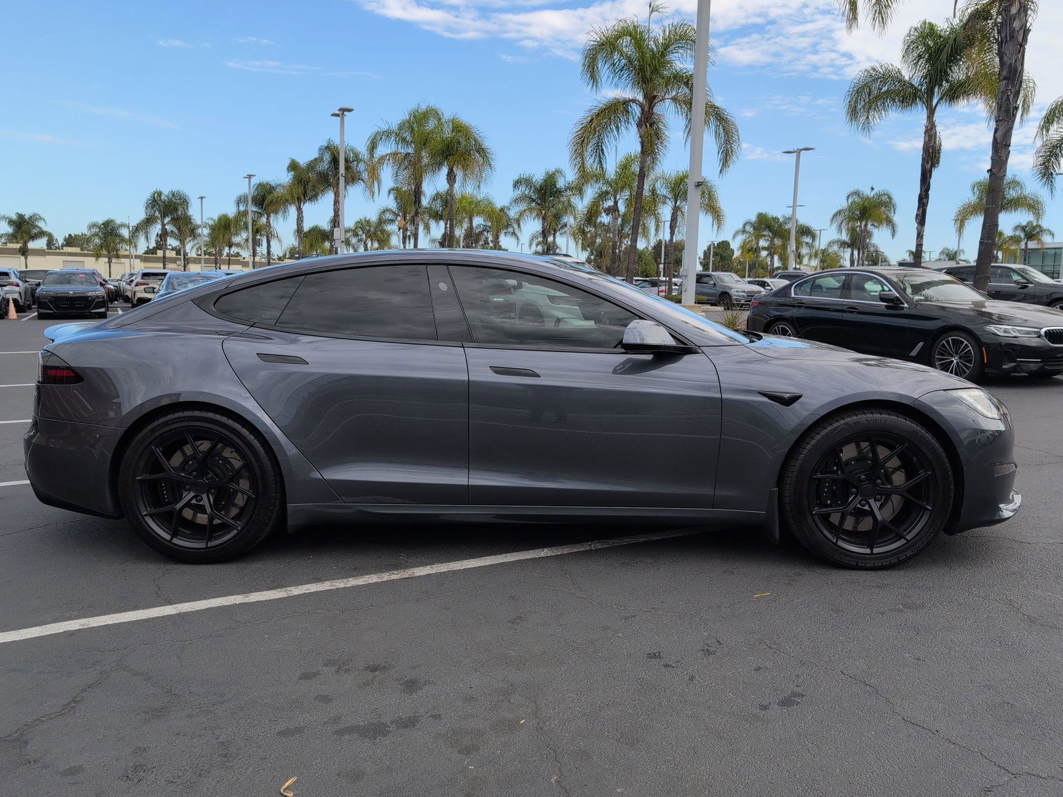 Used 2022 Tesla Model S Plaid AWD/4WD image 11