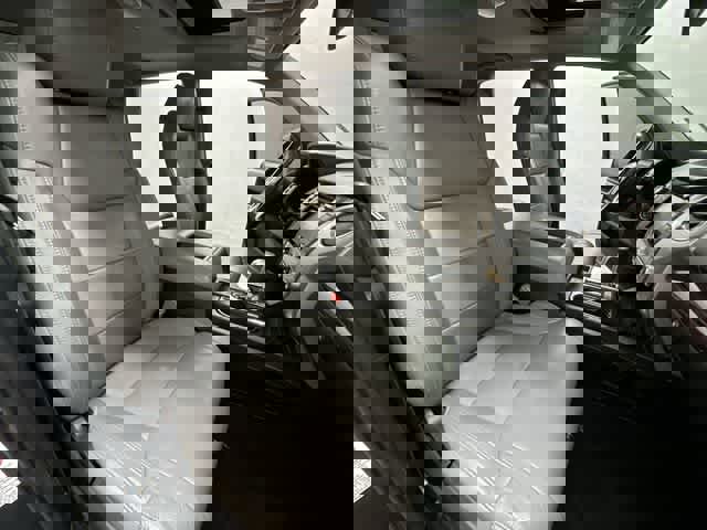 Used 2014 Toyota Tundra Limited w/ Limited Premium Package image 22