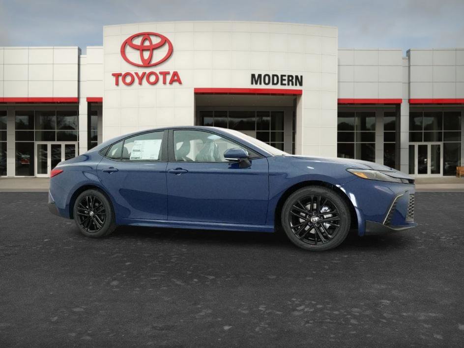 New 2026 Toyota Camry SE image 2