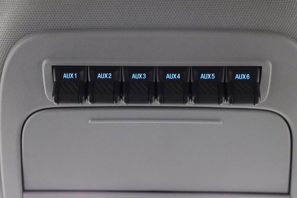 New 2025 Ford F350 XL w/ XL Chrome Package image 25